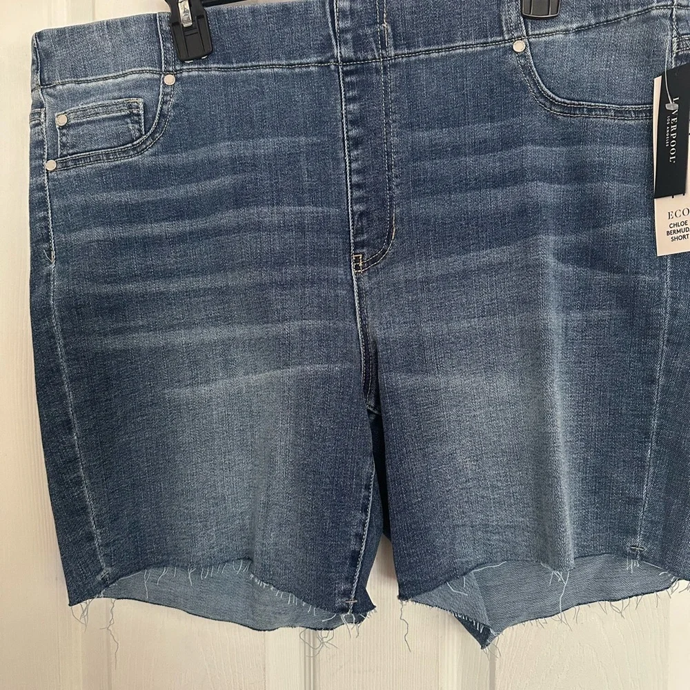 🆕Liverpool Los Angeles Bermuda Jeans Shorts - Picture 2 of 16